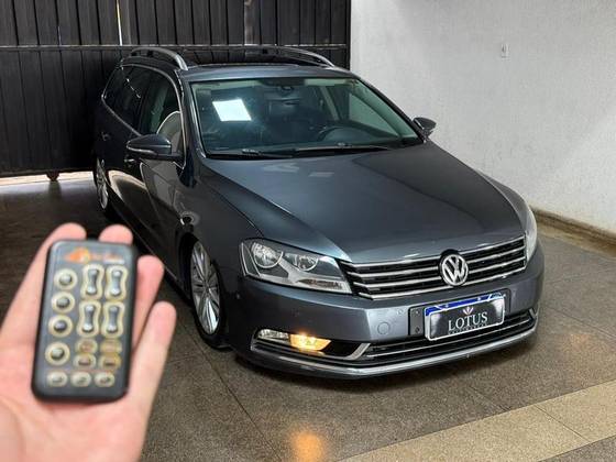VOLKSWAGEN PASSAT VARIANT 2.0 TSI 16V 211CV GASOLINA 4P AUTOMÁTICO VOLKSWAGEN PASSAT VARIANT 2.0 TSI 16V 211CV GASOLINA 4P AUTOMÁTICO